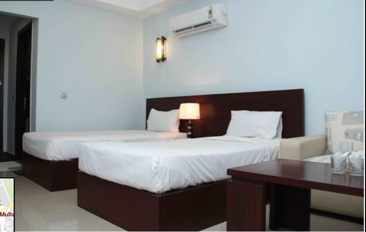 Hotel Multan Continental Eksteriør billede
